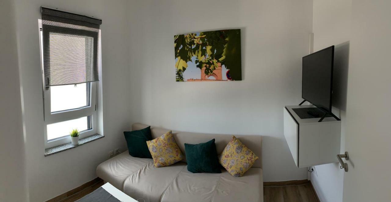Main Boarding House Apartment Miltenberg Phòng bức ảnh